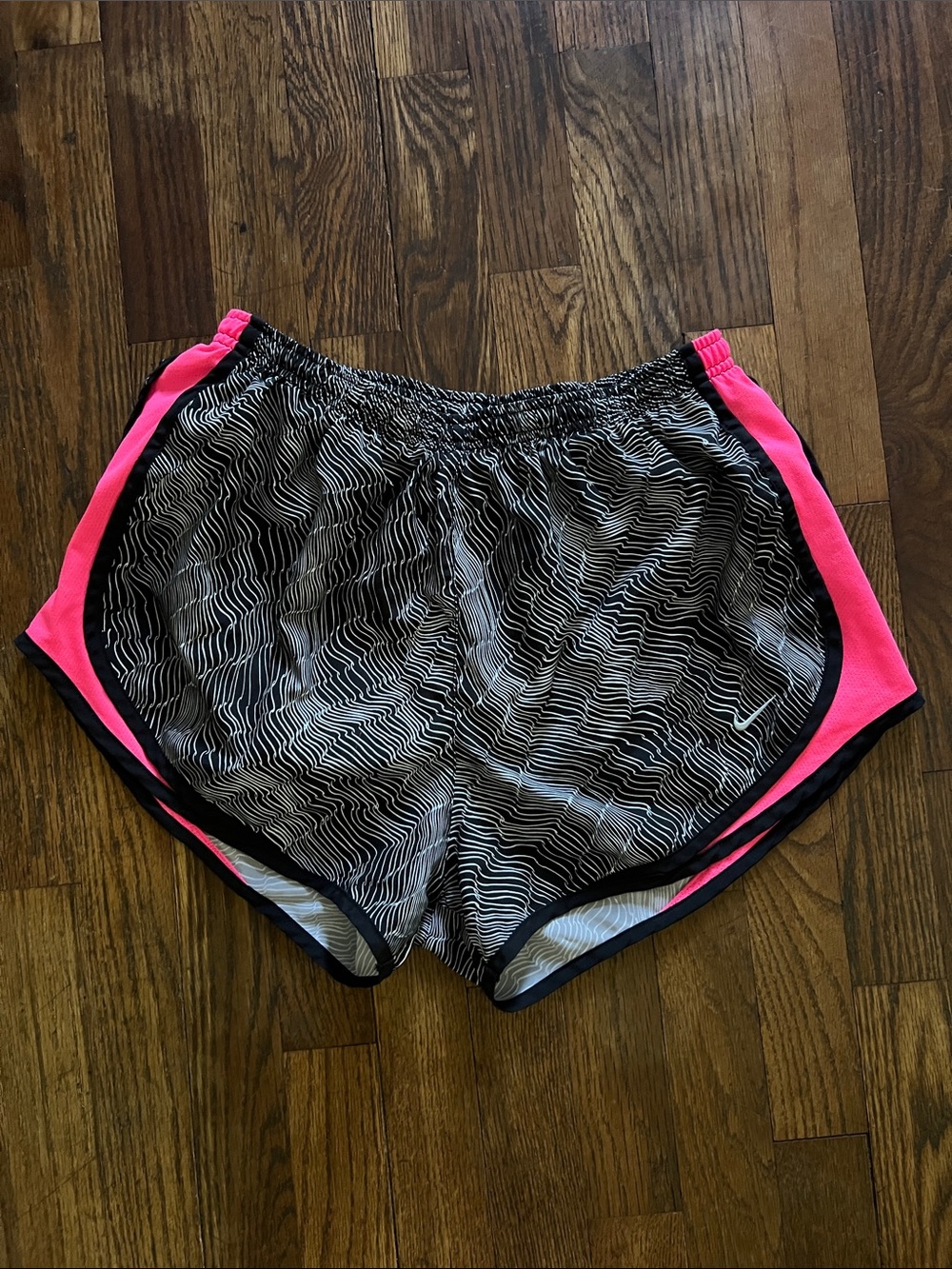 Black & Pink Running Shorts 💗